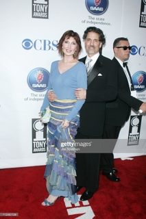 Joanna Gleason