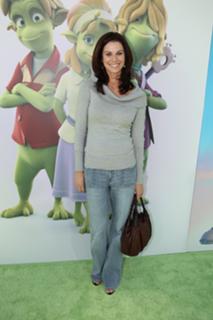 Jennifer Taylor (XVI)