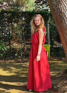 Laura Dary