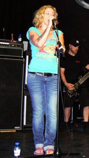 Anneke van Giersbergen