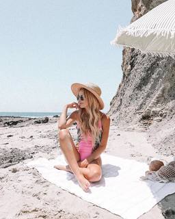 Maddie Mae Salute