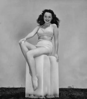 Gloria Saunders