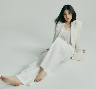 Soo-kyung Lee