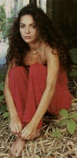 Claudia Ohana