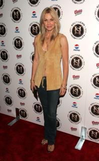 Andrea Roth