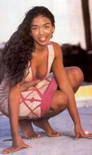 Ananda Lewis