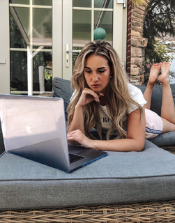 Melanie Latooy