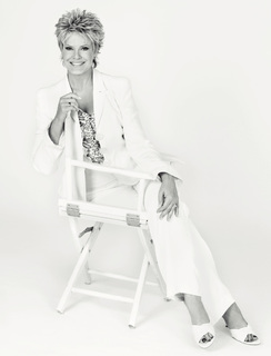 Gloria Loring