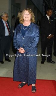 Shirley Knight